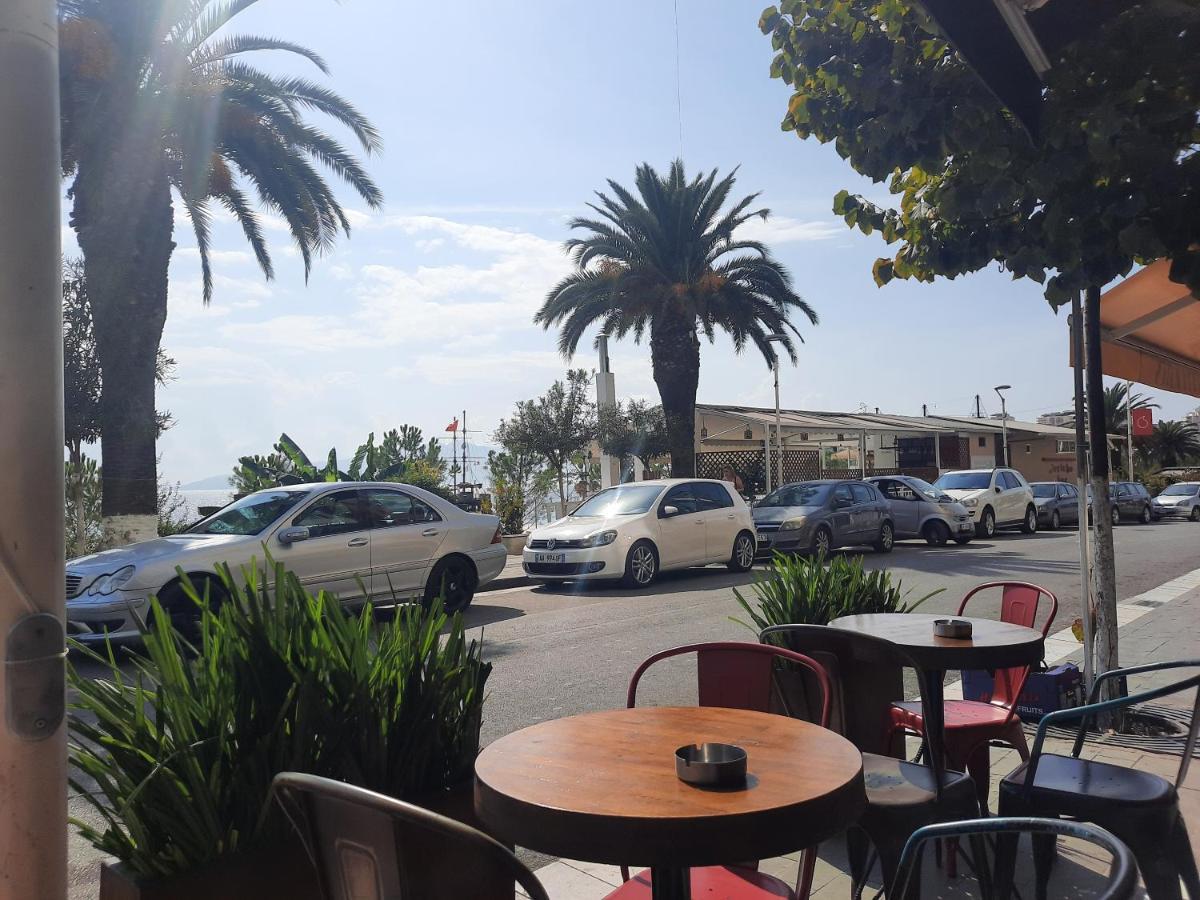 Saranda Promenade Apts Esterno foto