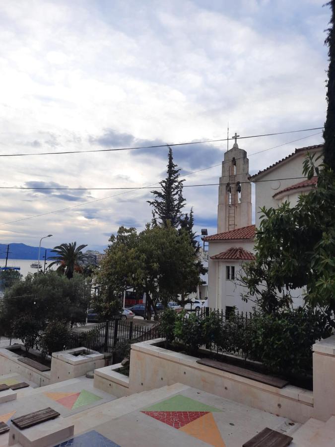 Saranda Promenade Apts Esterno foto